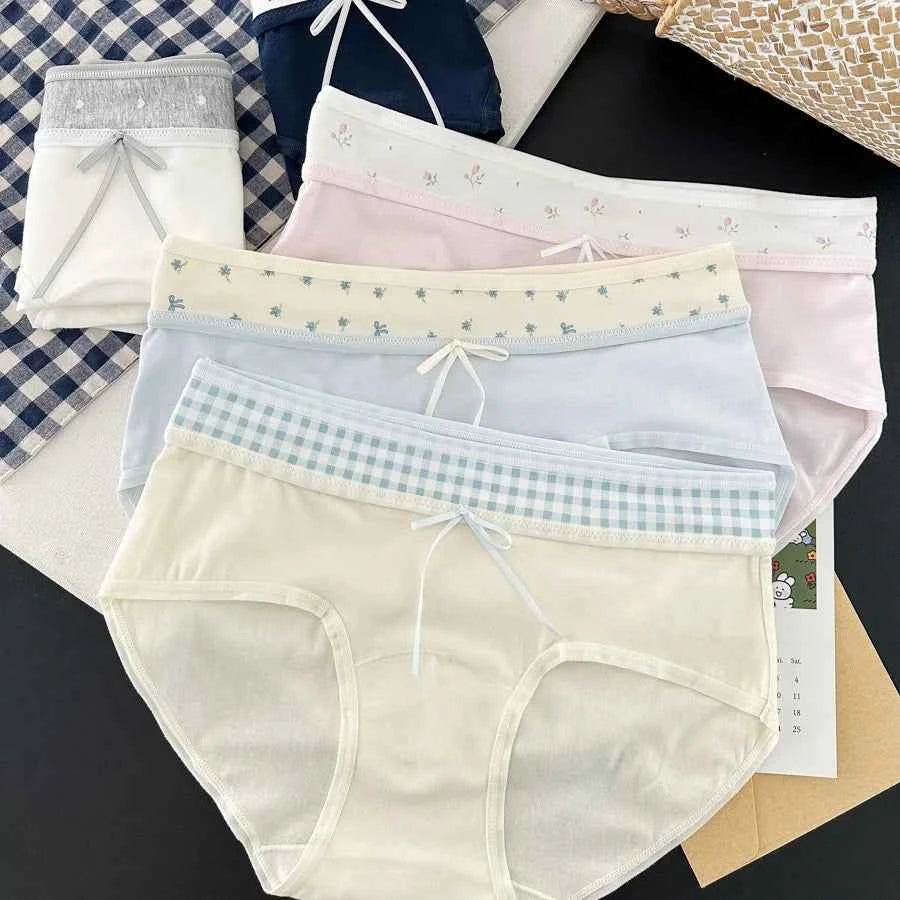 3 Pcs Set Autumn Lace Panties Set for Women - Floral Intimate Underwear - Trendy Patchwork Lace Briefs - Soft Lingerie for Females - Urban Heaven Co