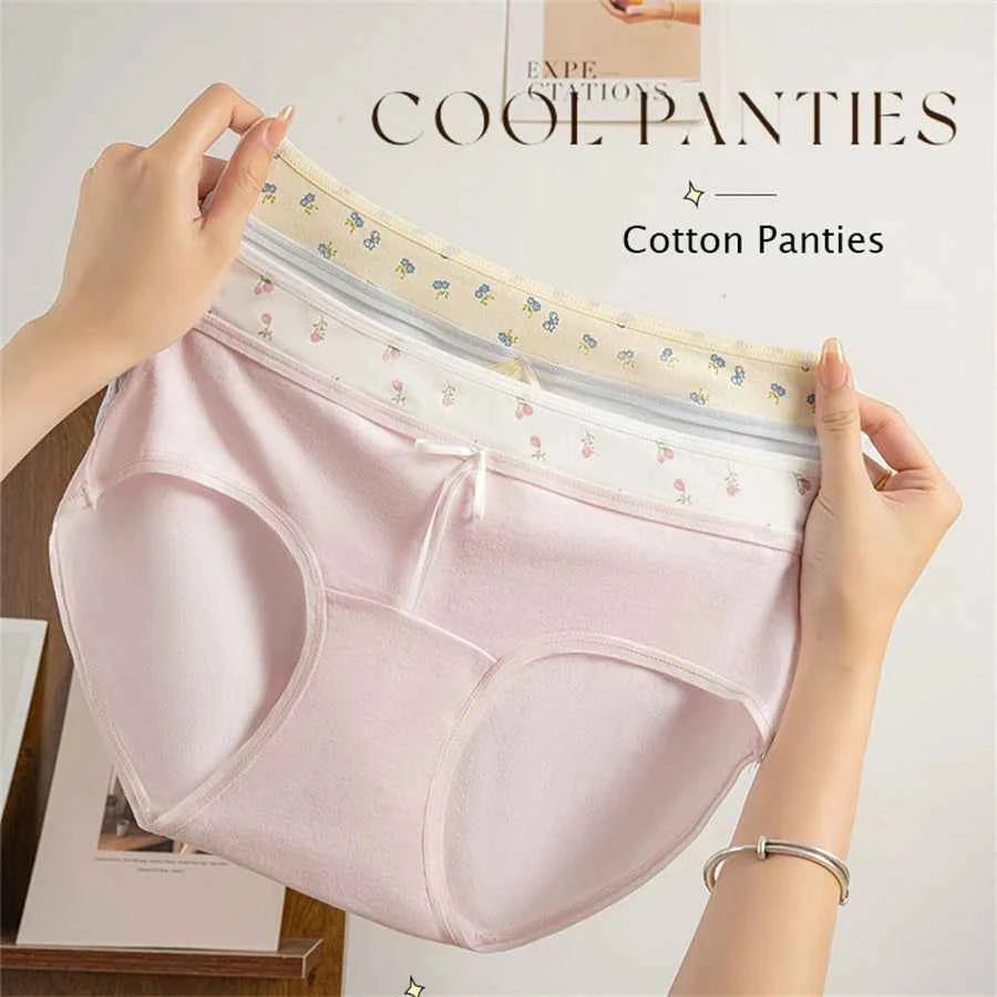 3 Pcs Set Autumn Lace Panties Set for Women - Floral Intimate Underwear - Trendy Patchwork Lace Briefs - Soft Lingerie for Females - Urban Heaven Co