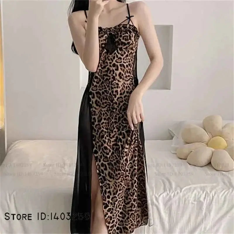 Sexy Velvet Hollow Lace Twinset Robe Set Female Long Nightgown Lingerie Elegant Kimono Bathrobe Gown Loose Sleepwear