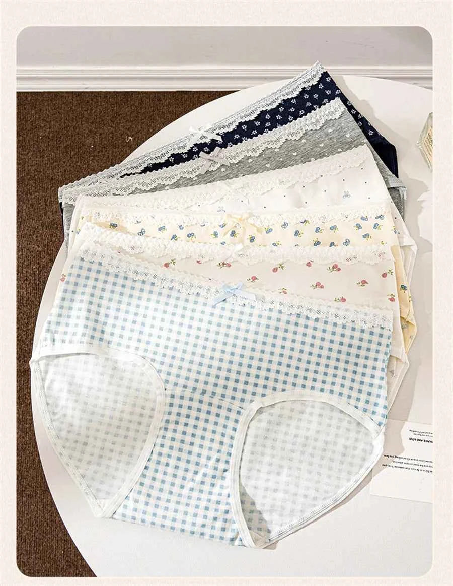 3 Pcs Set Autumn Lace Panties Set for Women - Floral Intimate Underwear - Trendy Patchwork Lace Briefs - Soft Lingerie for Females - Urban Heaven Co